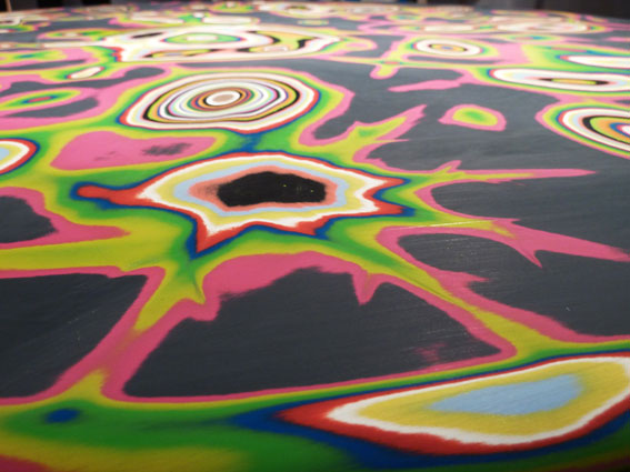 Mark-Maker table Mark-Maker table